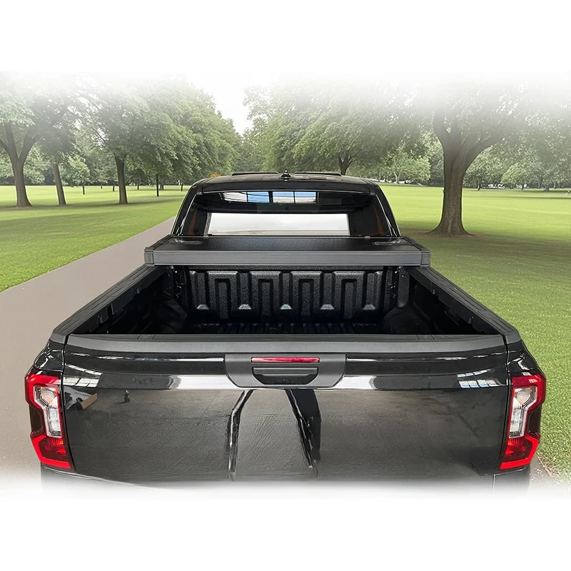Custom Pick Up Truck Tri Fold Tonneau Cover For 15-20  F150 5.5 Ft Truck Bed Covers With Waterproof & Locking Function