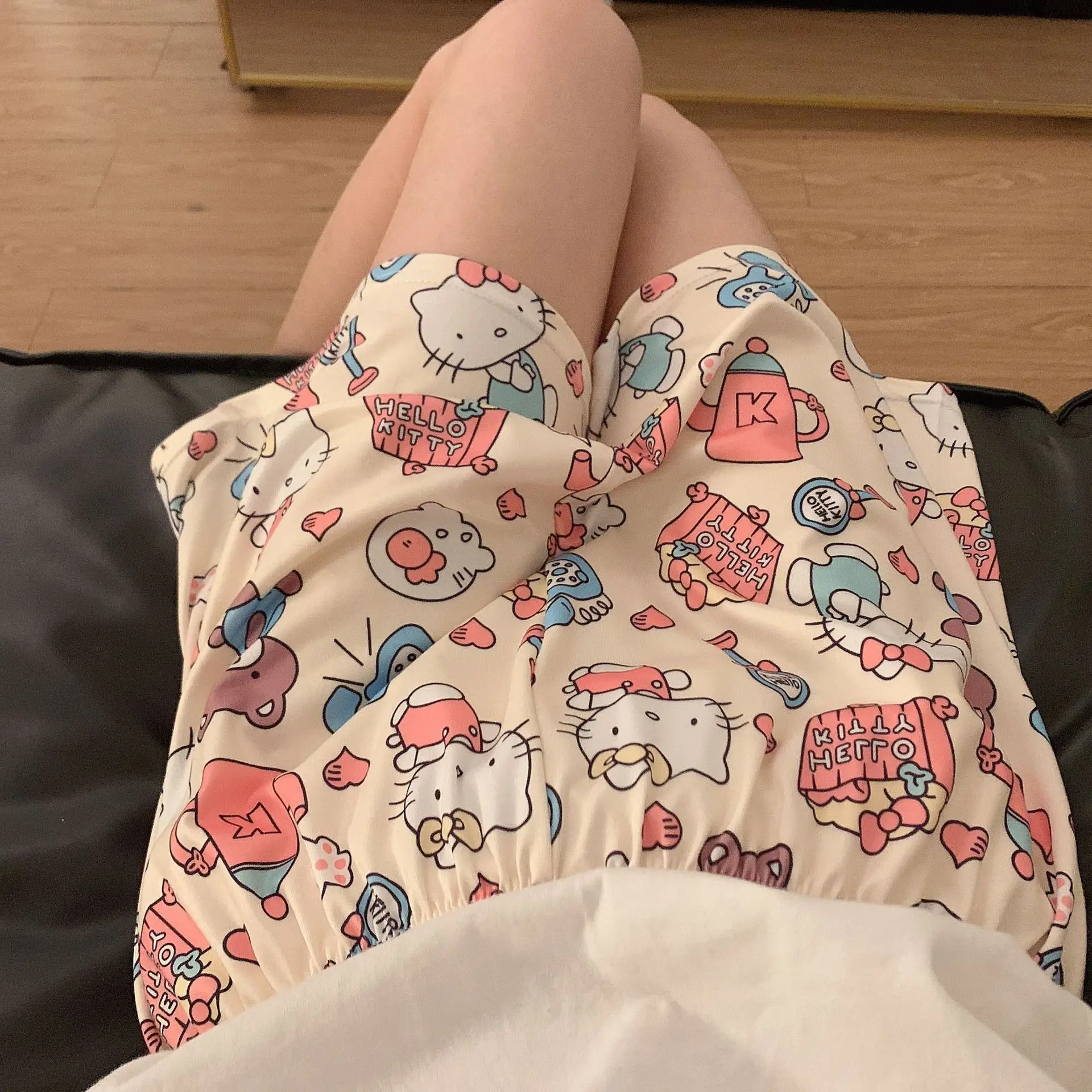 

Sanrio Hello Kitty Cinnamoroll повседневные шорты для девочек летняя домашняя одежда пижамы с котенком милые и милые милые каваи из чистого хлопка с героями мультфильмов