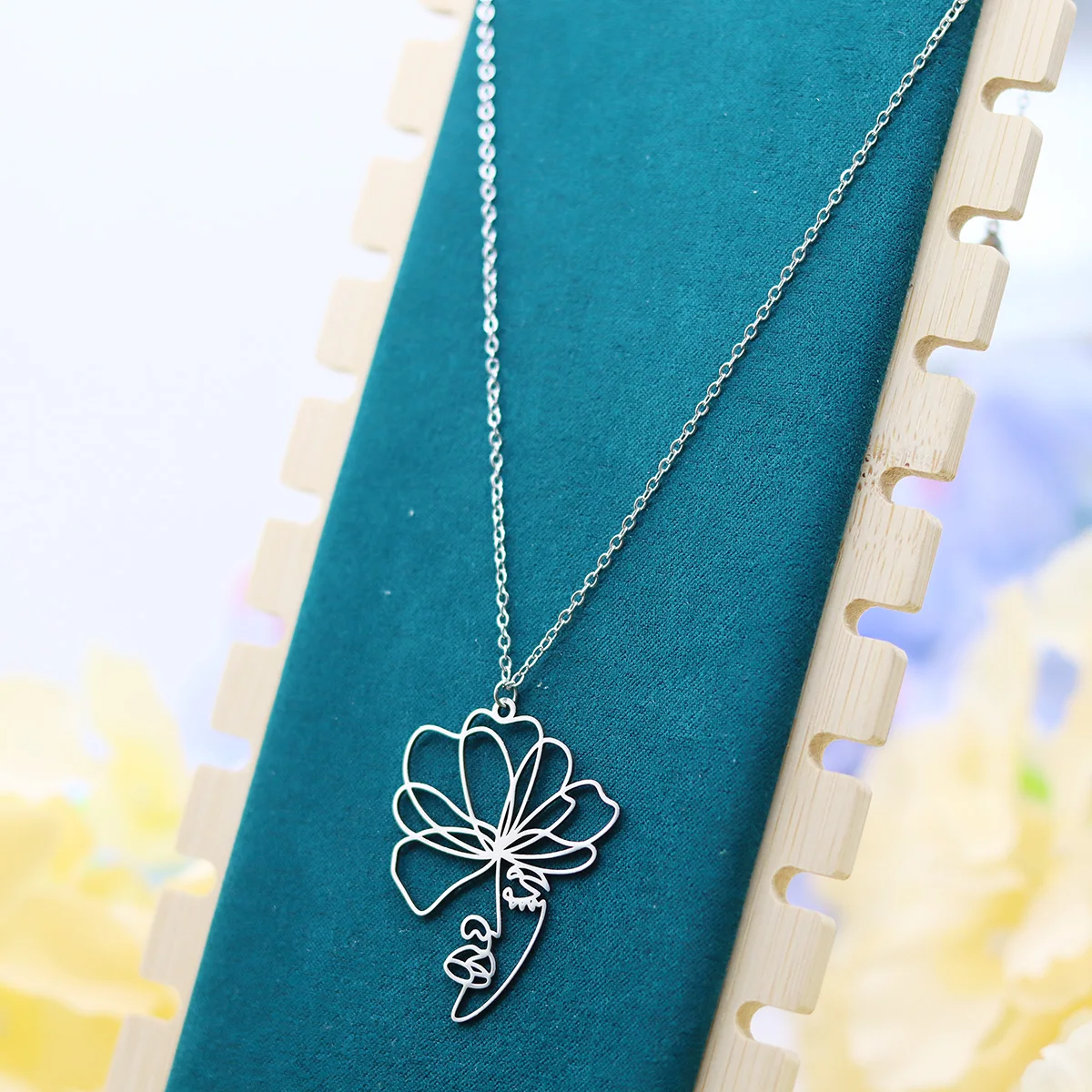 Stainless Steel Enchanting Geometric Flower-Inspired Fashion Pendant Necklace Accessory
