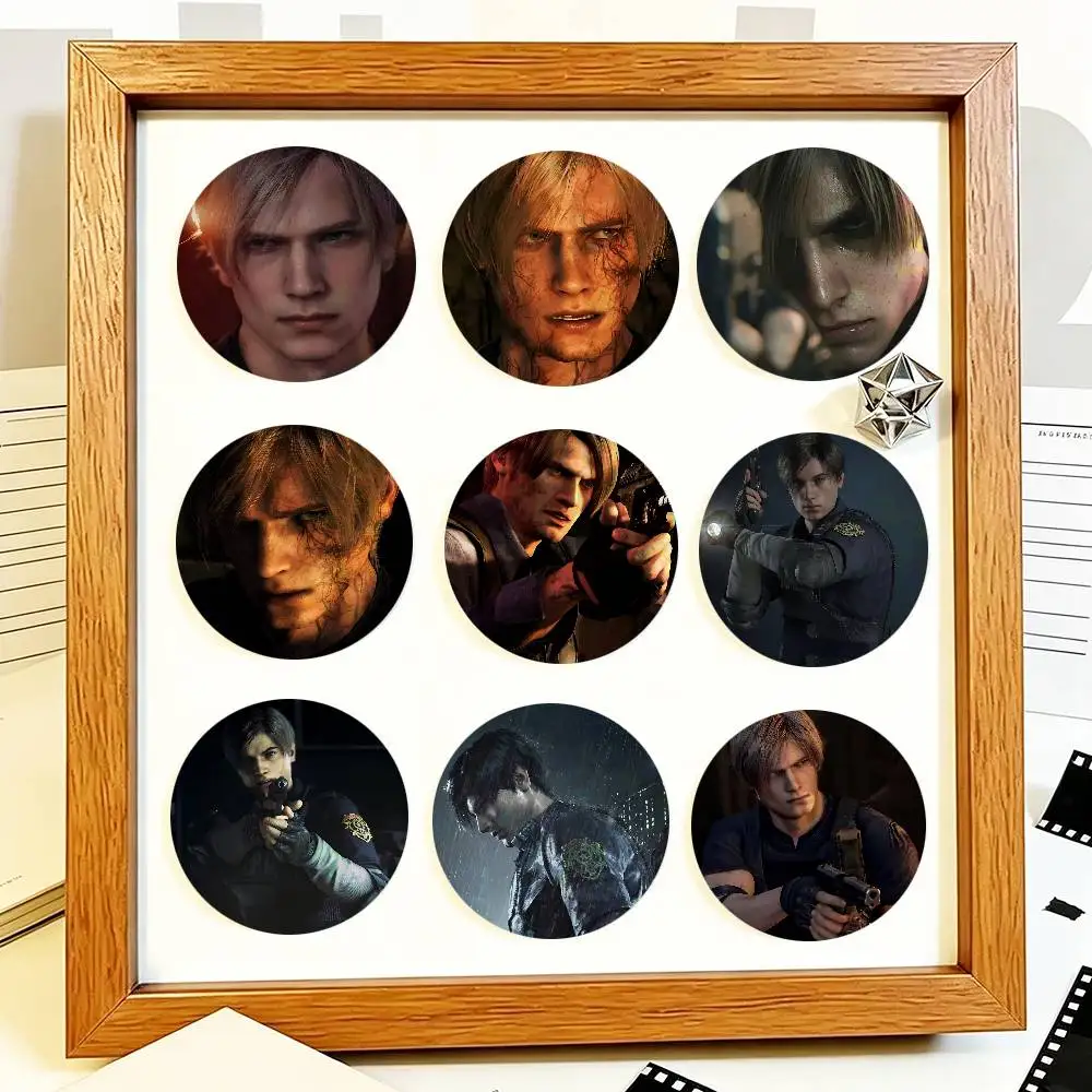 Leon Scott Kennedy Resident Evil Game Round Badges Can Be Used To Decorate Clothes And Backpack Pins