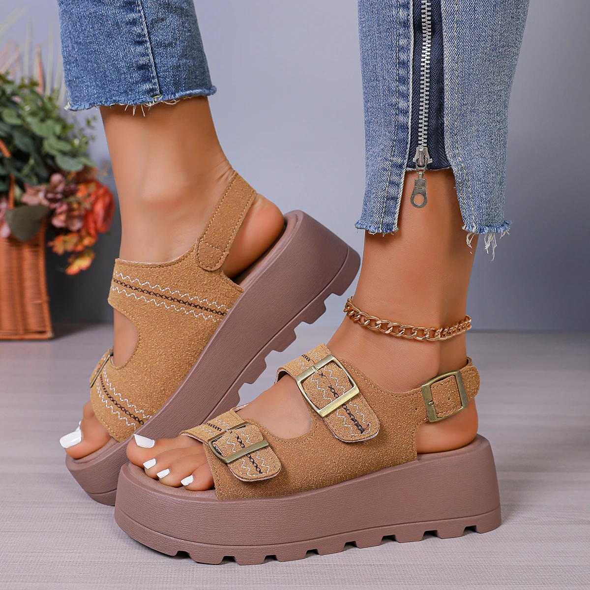 Women Buckle Strap Platform Sandals, Open Toe Thick Sole Casual Shoes, Adjustable Back Strap Summer Footwear for Daily Wear