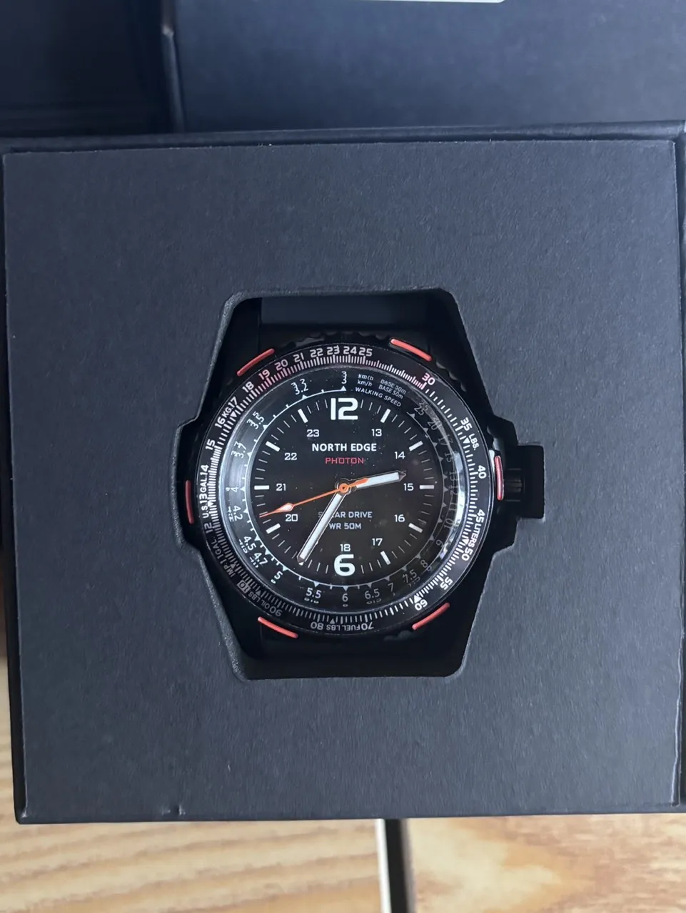 

Мужские цифровые военные часы NORTH EDGE PHOTON, водонепроницаемые до 50 м, спортивные наручные часы на солнечной энергии, светящиеся, экологичные, модель 2