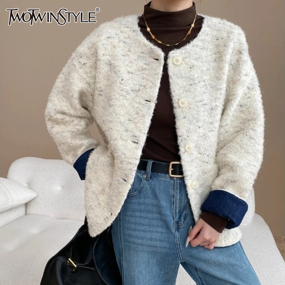 

TWOTWINSTYLE Beige Spliced Pocket French Jacket Female O Neck Long Sleeve Loose Gentle Intellectual Women's Jackets Fashion New