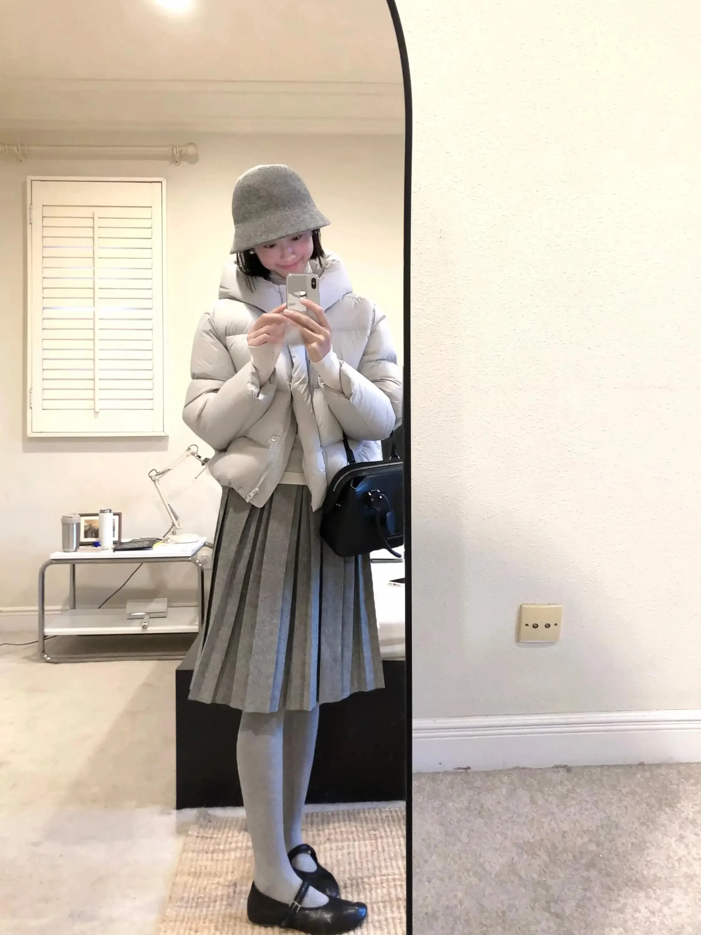 Retro Double Layered Geometric Pleated Light Grey Woolen Skirt Women's Autumn Winter New Style Grey Series Pleated Midi Skirt