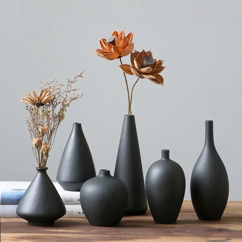 Nordic Black Ceramic Vase Jingdezhen Creative Home Decor for Living Room TV Cabinet Dried Flower Arrangement Ornament