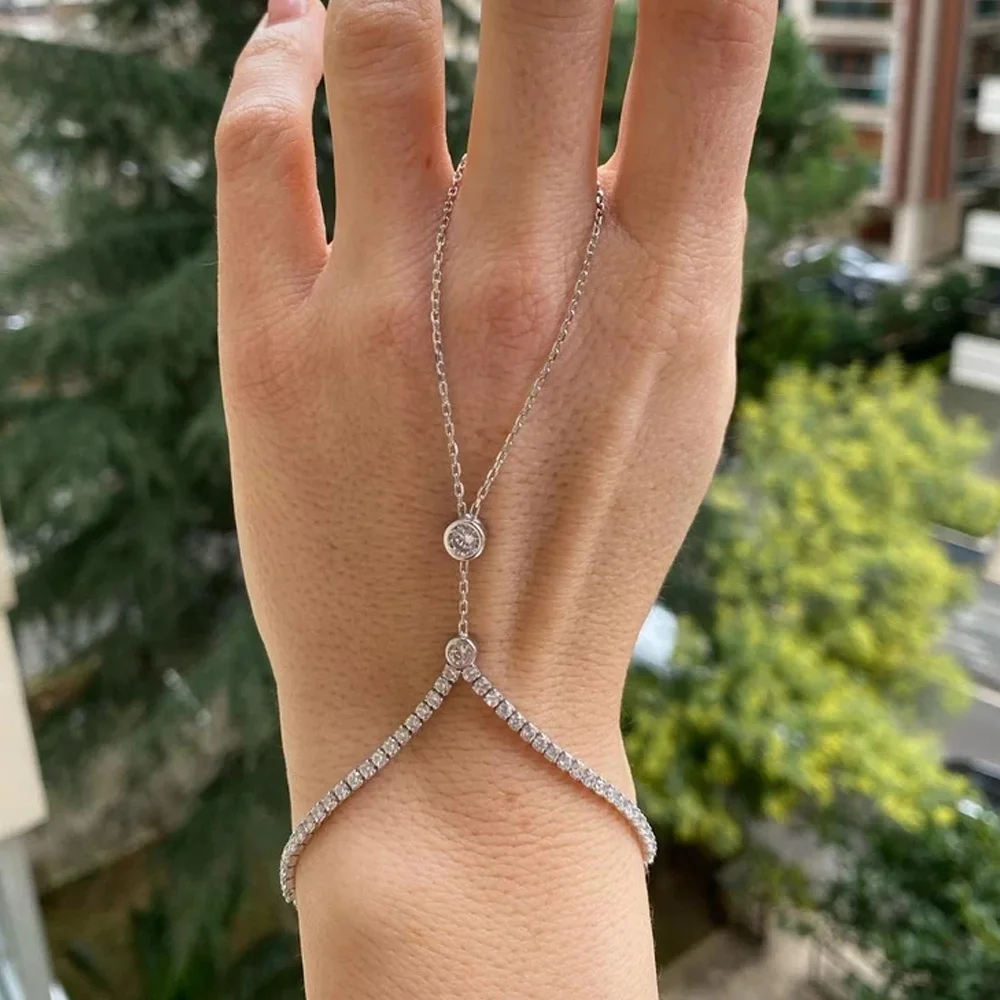 Stonefans Simple Rhinestone Link Ring Bracelet Slave Finger Chain Bracelet Jewelry Round Crystal Hand Chain Bracelet Accessories
