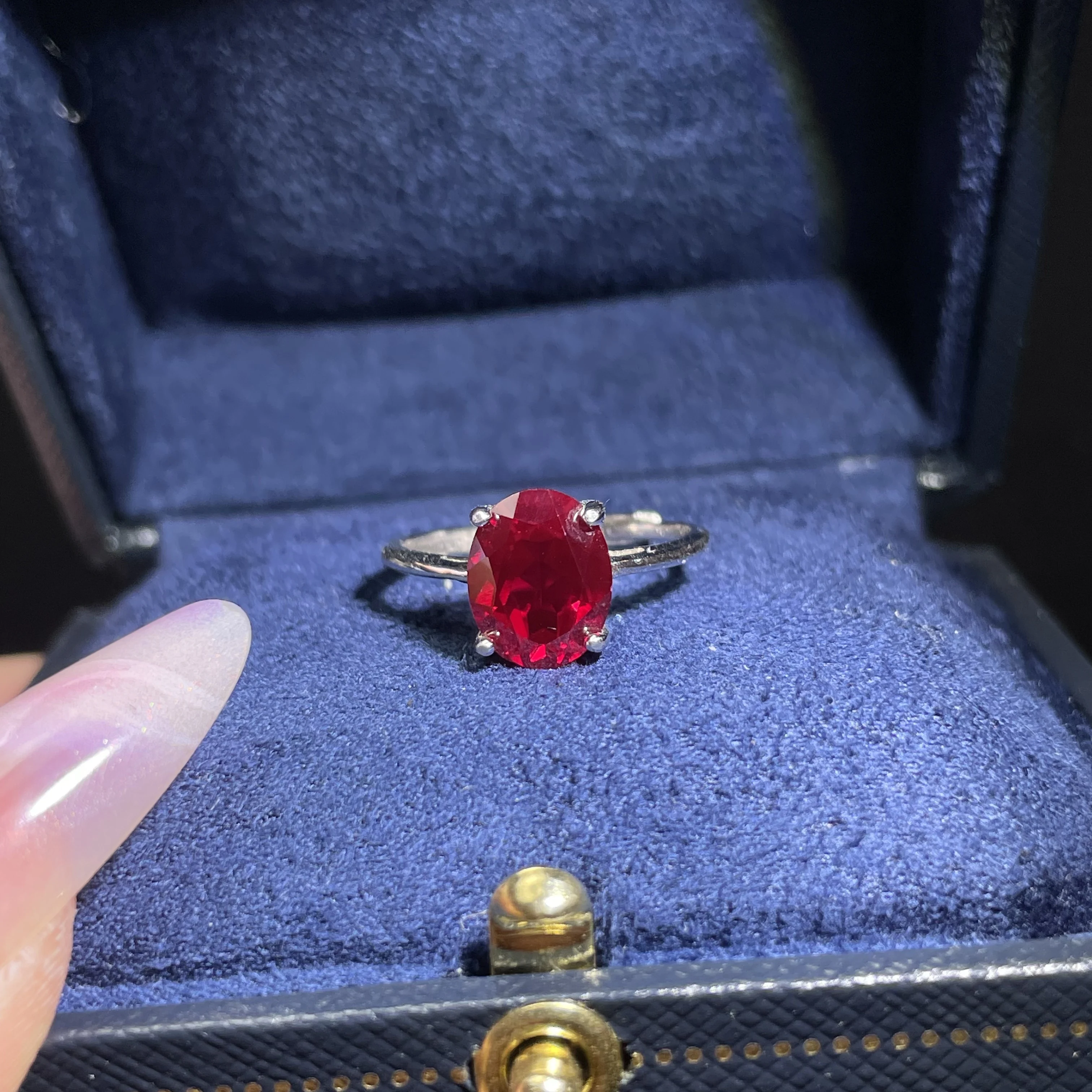 Natural ruby ring - a simple and fashionable open-ended finger ring, ideal as a gift for giving. The top choice for gift-giving