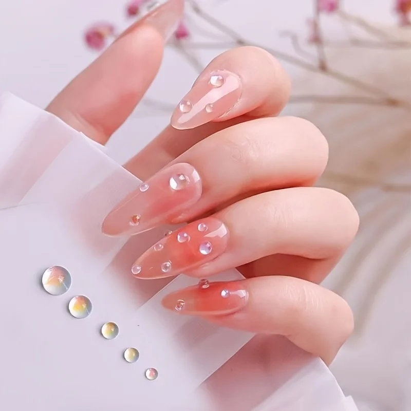 100 pezzi di perline per unghie a forma di sirena color caramello, strass in vetro con retro piatto bianco blu iridescente per decorazioni per unghie, scarpe e vestiti fai da te