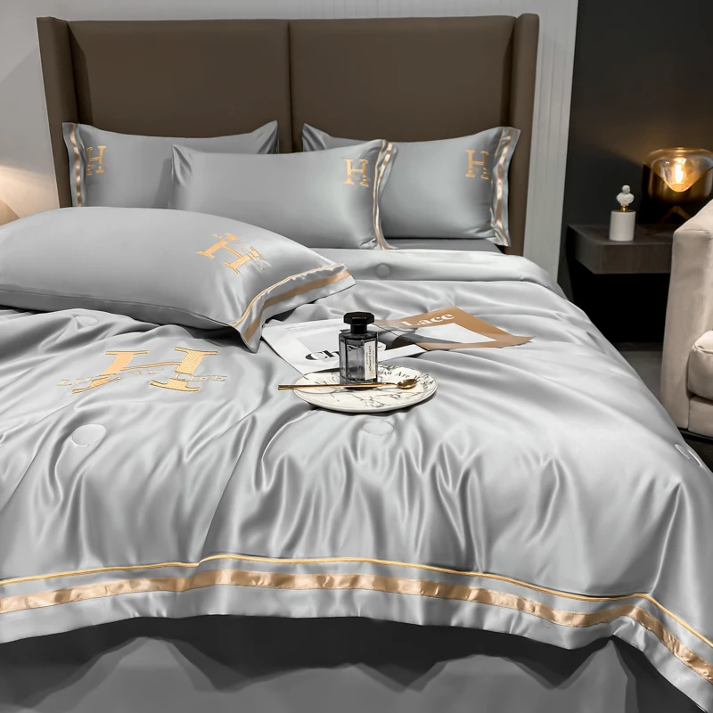 Bed Line Embroidery Bedding set Washed  Four-Piece Comfort Sets Elegant Christmas Couple Bed Sheets Set