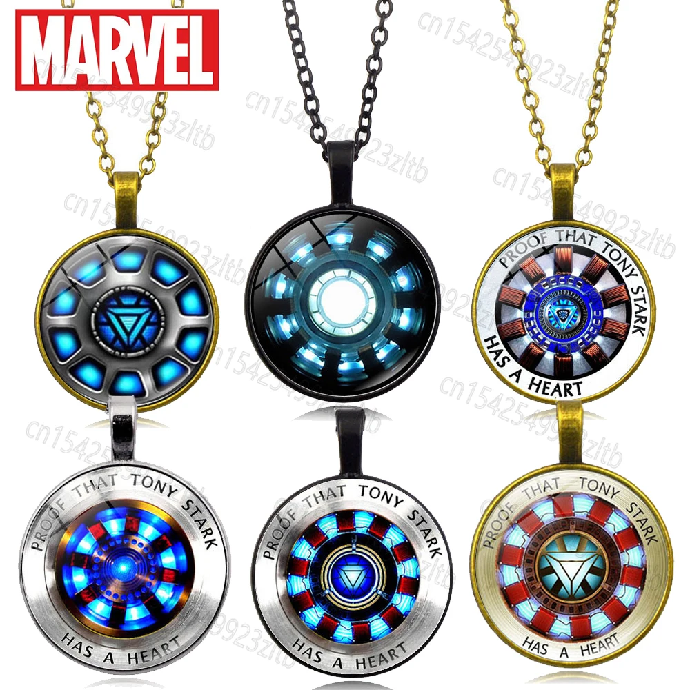 

Marvel Avengers Iron Man Heart Necklace Fashion Pendant Necklace Sweater Chain Kids Gift Fans Collection Commemorative Jewelry