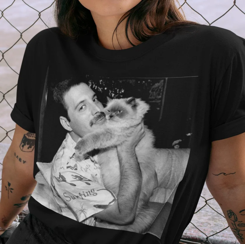 Freddie Mercury Queen Band Shirt Freddie Mercury And Cat T-Shirt Unisex S-5Xl