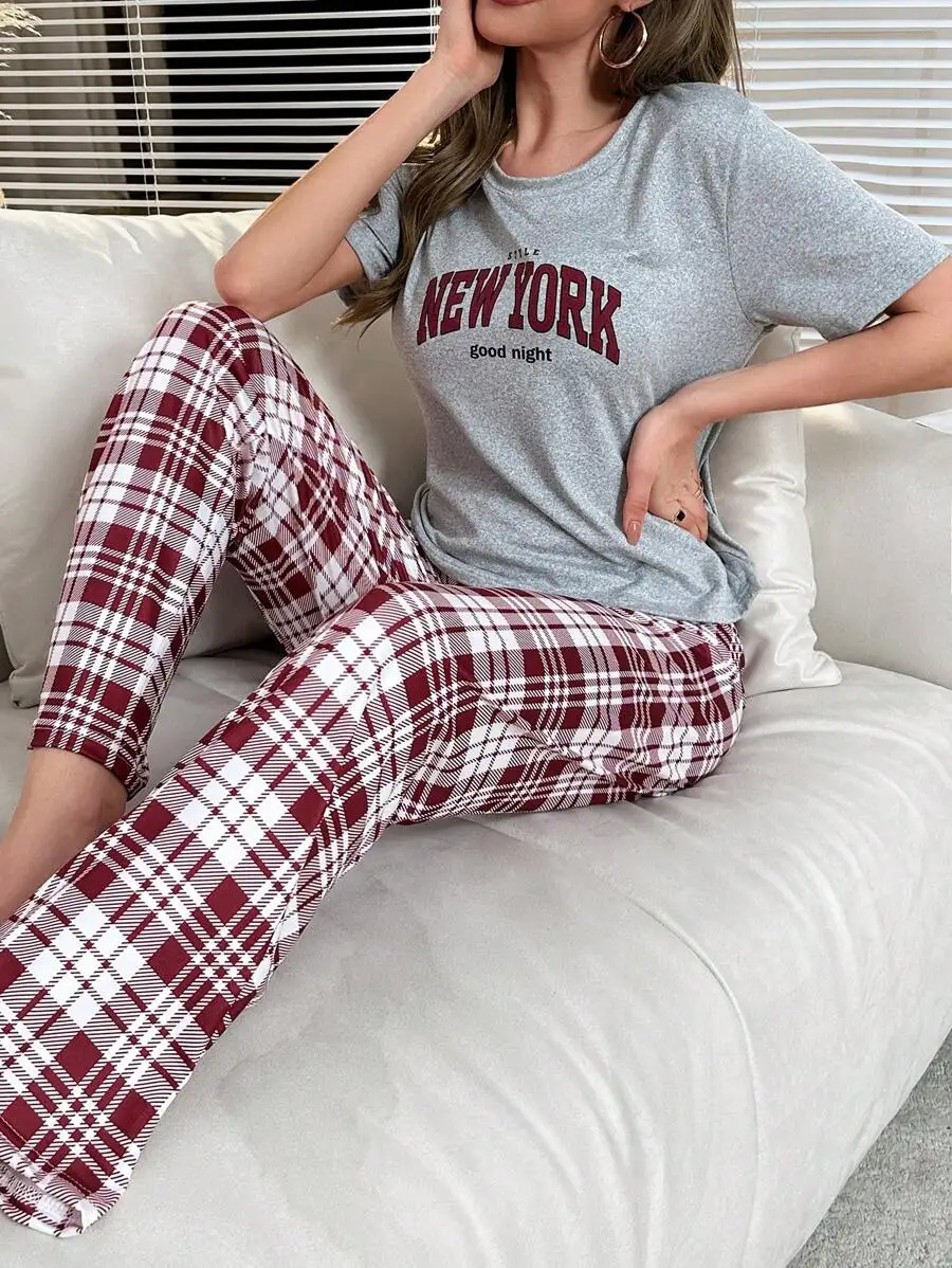 

Letter Graphic Tee And Plaid Print Pajama Set For Women
