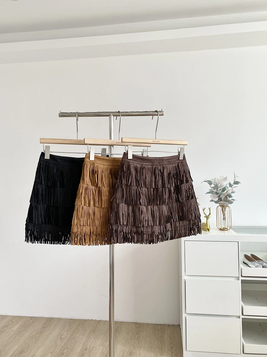 

Women's Autumn Winter Chic Tassel A Line Short Skirt Lady Streetwear High Waist Solid Color Tassel Skirt