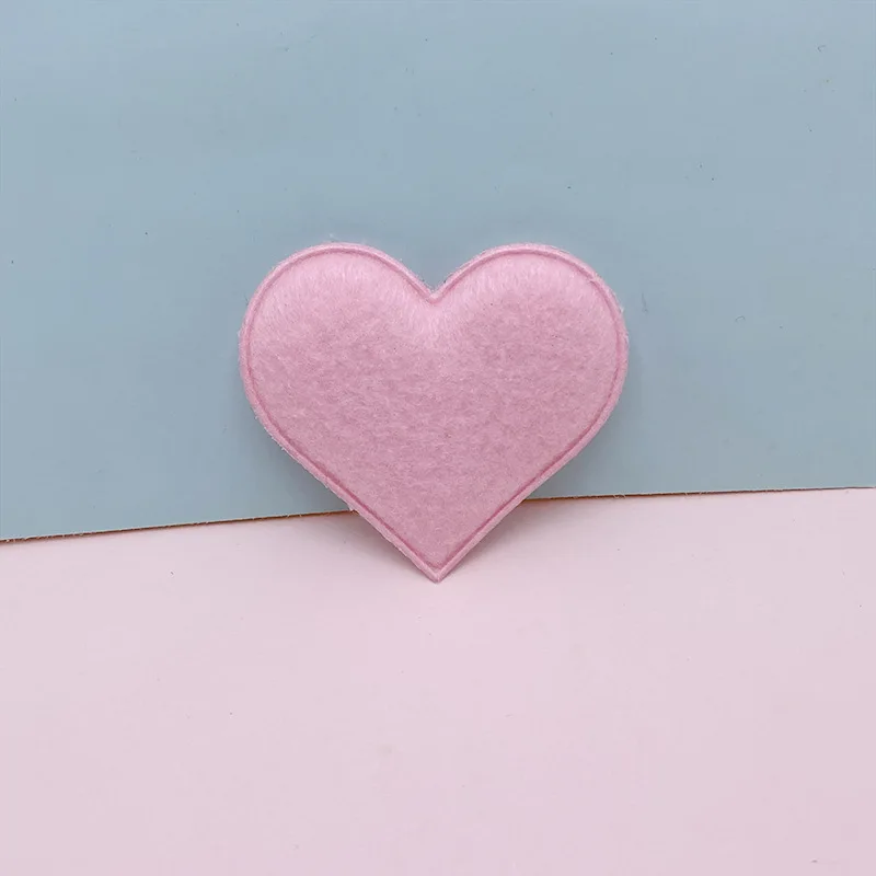 30 Stück 6,5*6CM Doppelseitige Filz-Herz-Applikationen für Babykleidung, Socken, Mützen, Näharbeiten, DIY-Kopfbedeckungen, Schleifen-Zubehör, Aufnäher – Detail 10