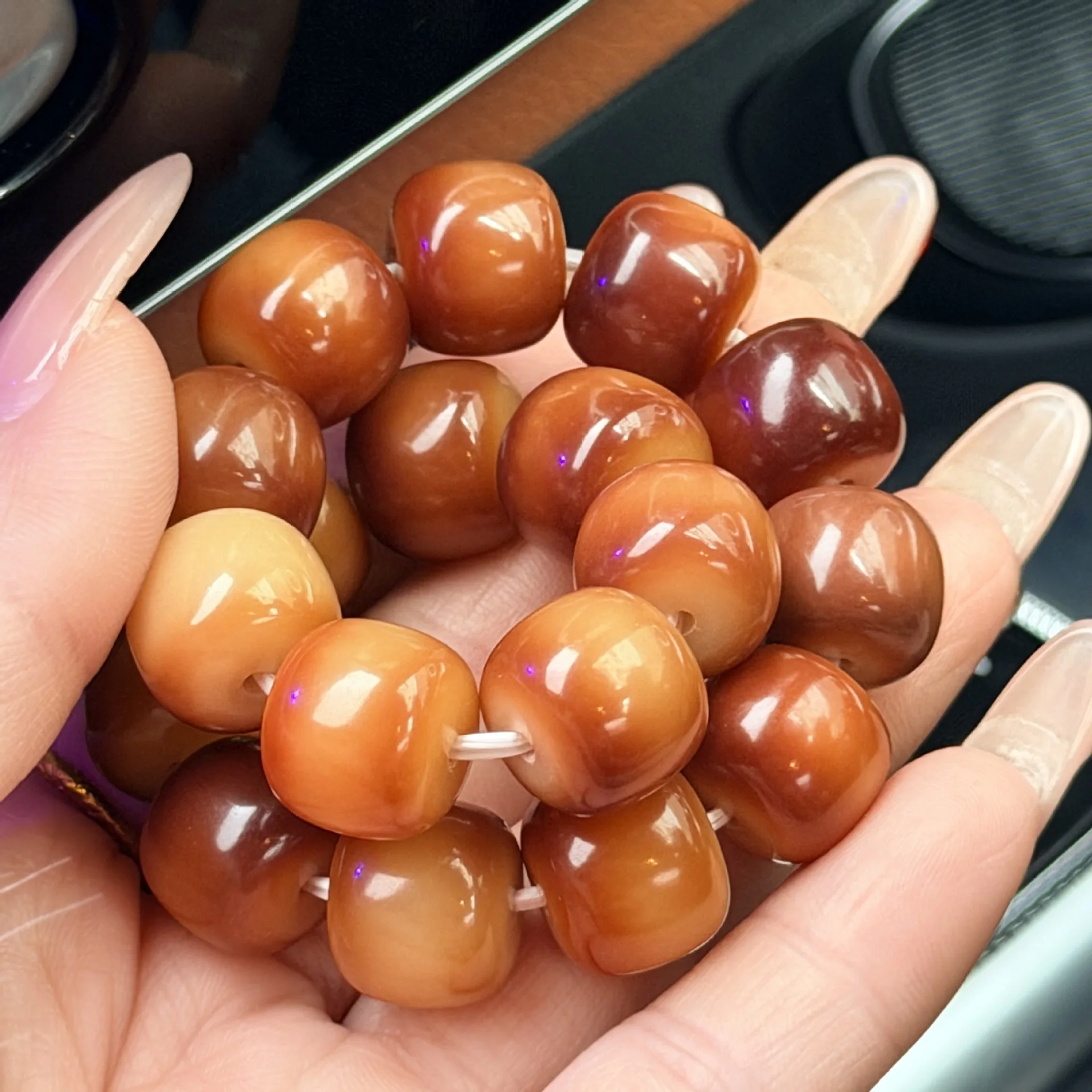 Natural Bodhi Root Straight Bucket Buddha Bead Hand String Wringing Fingers Soft Black Tea Old Material Dry Grinding Hand String