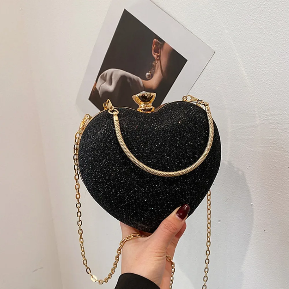 

Portable Glitter Evening Banquet Bag Love Rhinestone Dinner Bag Shoulder Bag Heart Chain Crossbody Bag Party