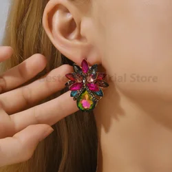 Fashion Crystal Glass Piercing Earrings For Women Luxury Designer Colorful Pineapple Ear Studs Elegant Party Jewelry Accessories
