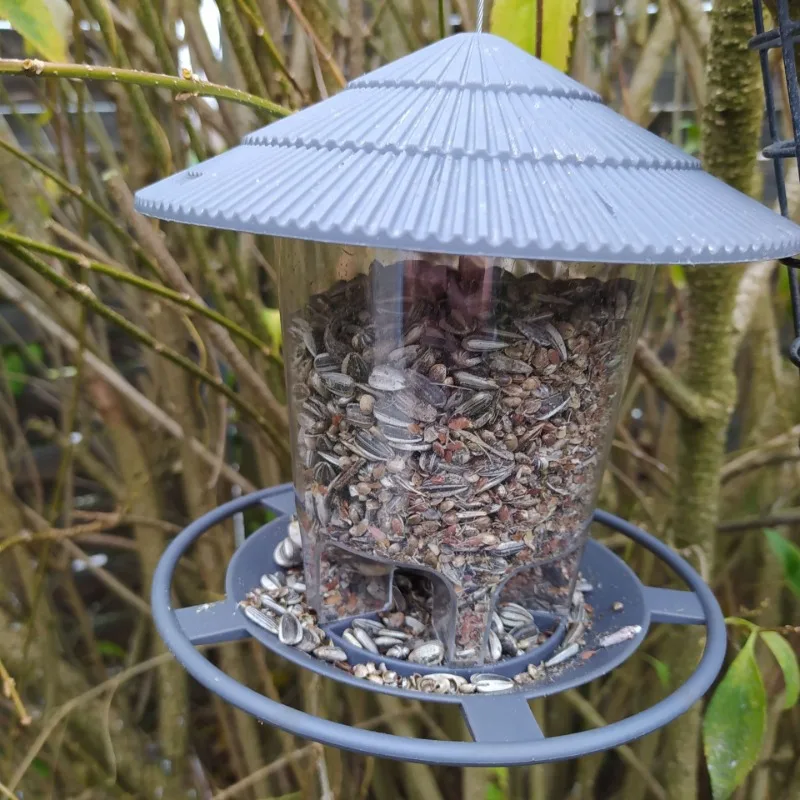 

Outdoor House Hanging Waterproof Metal Bird Feeder Garden Bird Feeder 2025 Hot Sale Bird Feeder Outdoor