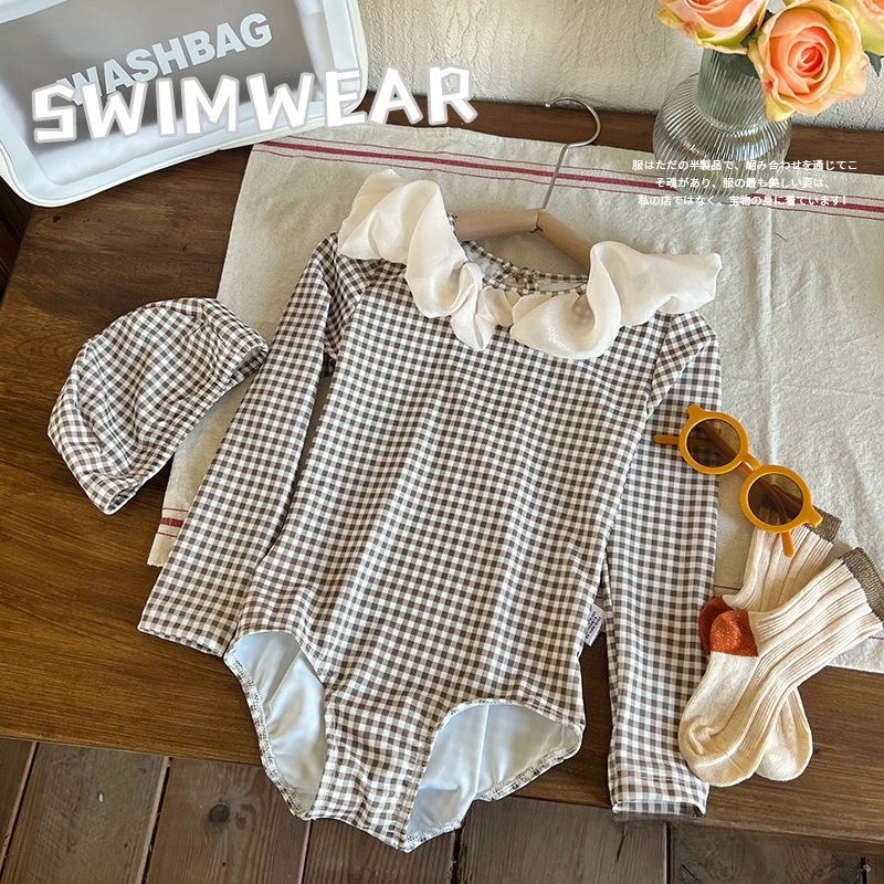

Летний детский слитный купальник для девочек с длинным рукавом в клетку, с шапочкой для плавания, пляжная одежда, бикини-стринги для девочек