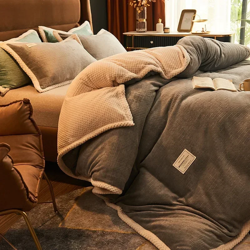 الحليب المخملية الجاكار لحاف الشتاء القابل للإزالة مريحة ودافئة Beibei بطانية مخملية طالب ومهاجع الأطفال لحاف