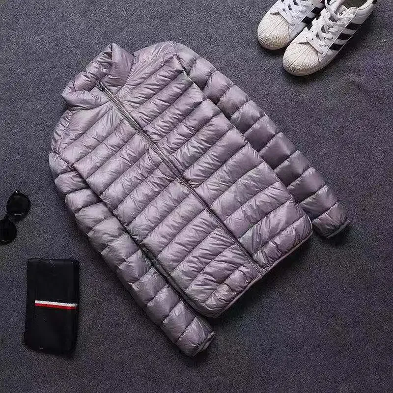 A stylish and lightweight cotton-padded jacket for men, a winter fitted hooded stand-up collar solid color warm vest jacket
