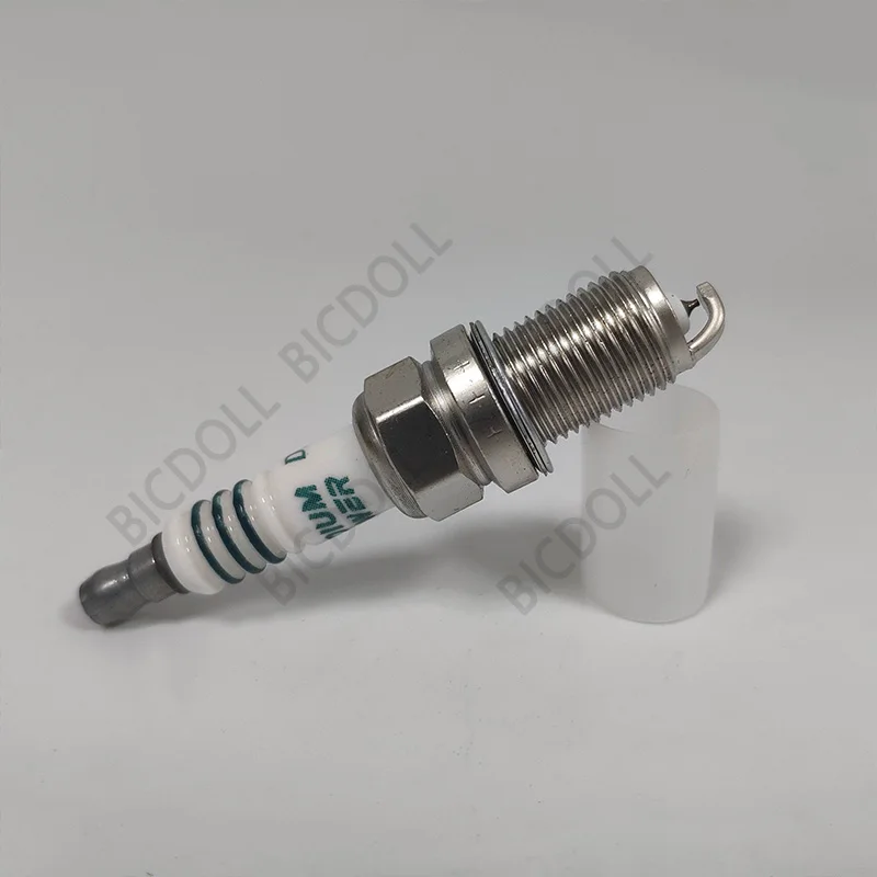 8Pcs FOR WHOLESALE 5303 IK16 Spark Plug Replace for 22401-AA570 22401-AA650 90919-01217 90919-01240 MN163235 22401-1W61C