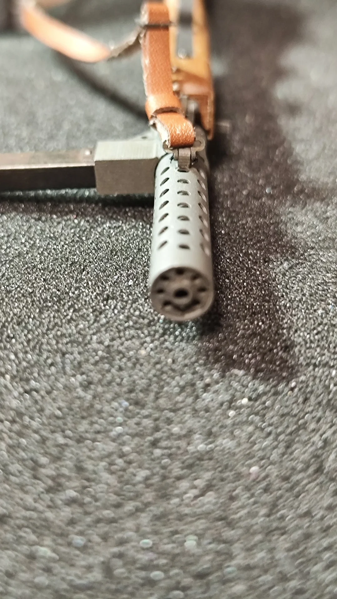 Kit modello di mitragliatrice MP28 staccabile in metallo staccabile in legno massello delle forze speciali dell'esercito rosso della Seconda Guerra Mondiale in scala 1:6