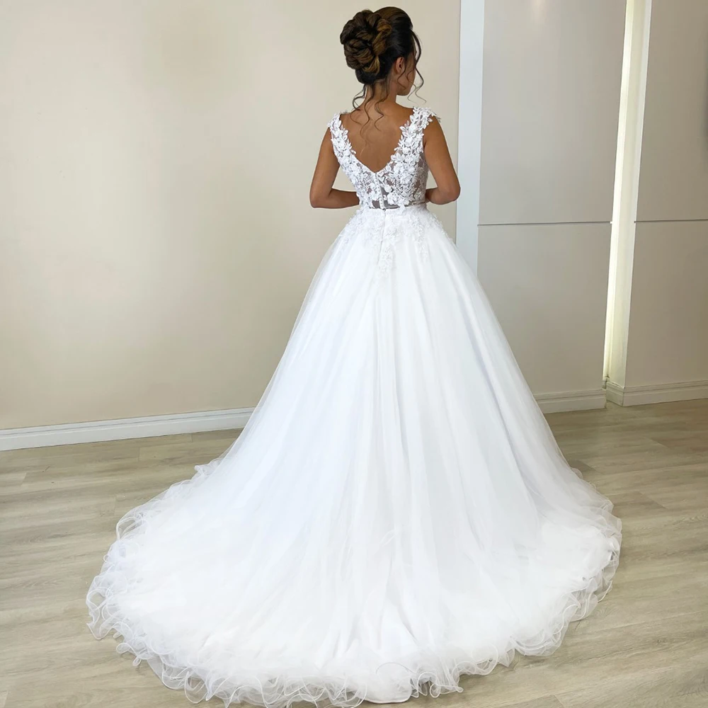 Exquisite V Neck White Wedding Dresses Sleeveless Appliques Beaded Bridal Gowns Tailor Made Women Celebrity Marriage Clothing