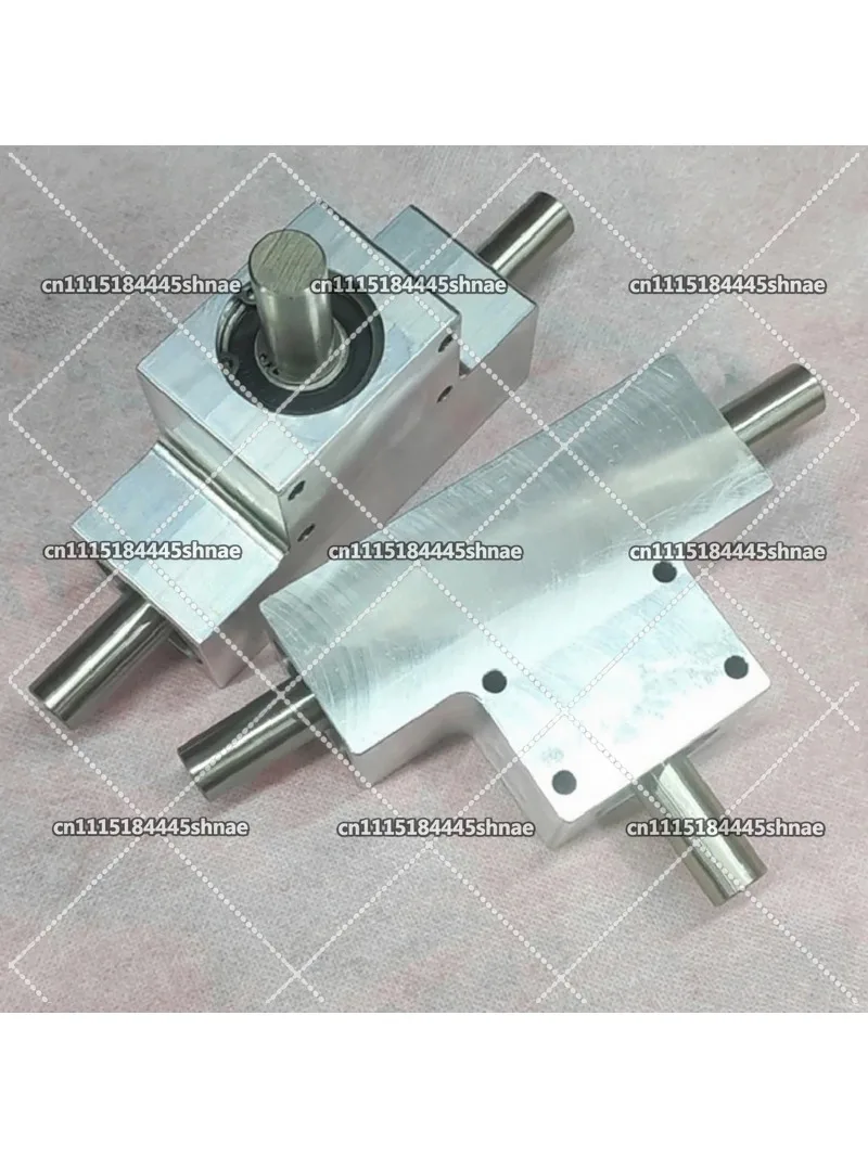 90 Degree Right Angle Spiral Bevel Gearbox 1:1 Ratio Single Dual Output 15mm Shaft Diameter