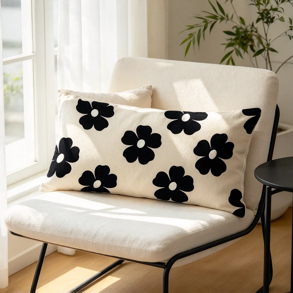 White Black Graphic Flower Print Long Pillow Cover, Contemporary Style, Studio Decorative, Polyester, Thank You Gift, Plush Feel