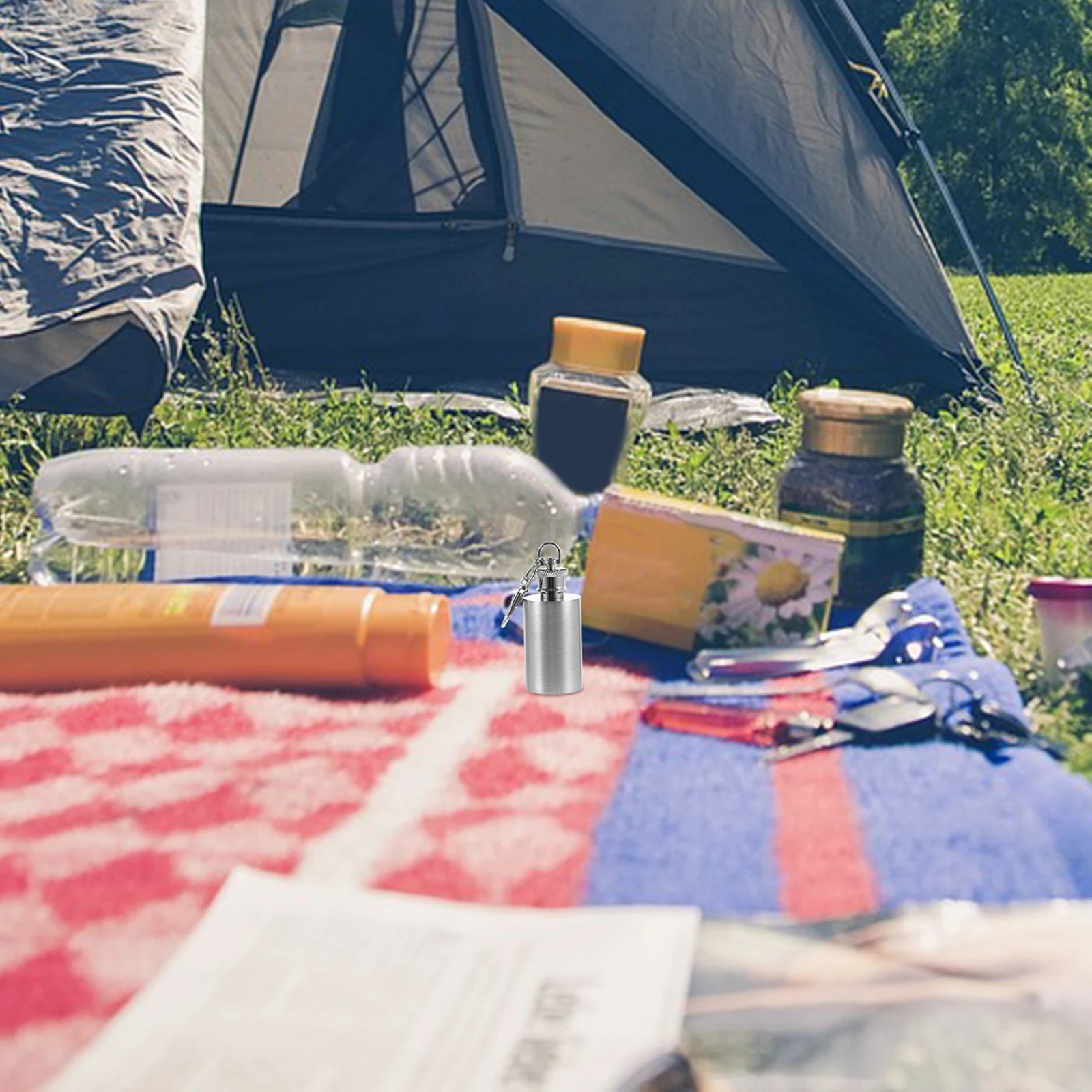 

Stainless Steel Mini Keychain Cute Flask for Liquor Wine Water Juice Drink Mini Flask For Liquor Portable Travel Gift-Men Women