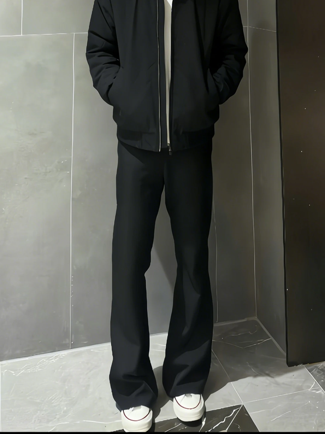 

Cleanfit Men's Bla Bell Bot Straight Leg Casual Pants Slimming Trousers High-End Drapey Feel Winter Faion Trend