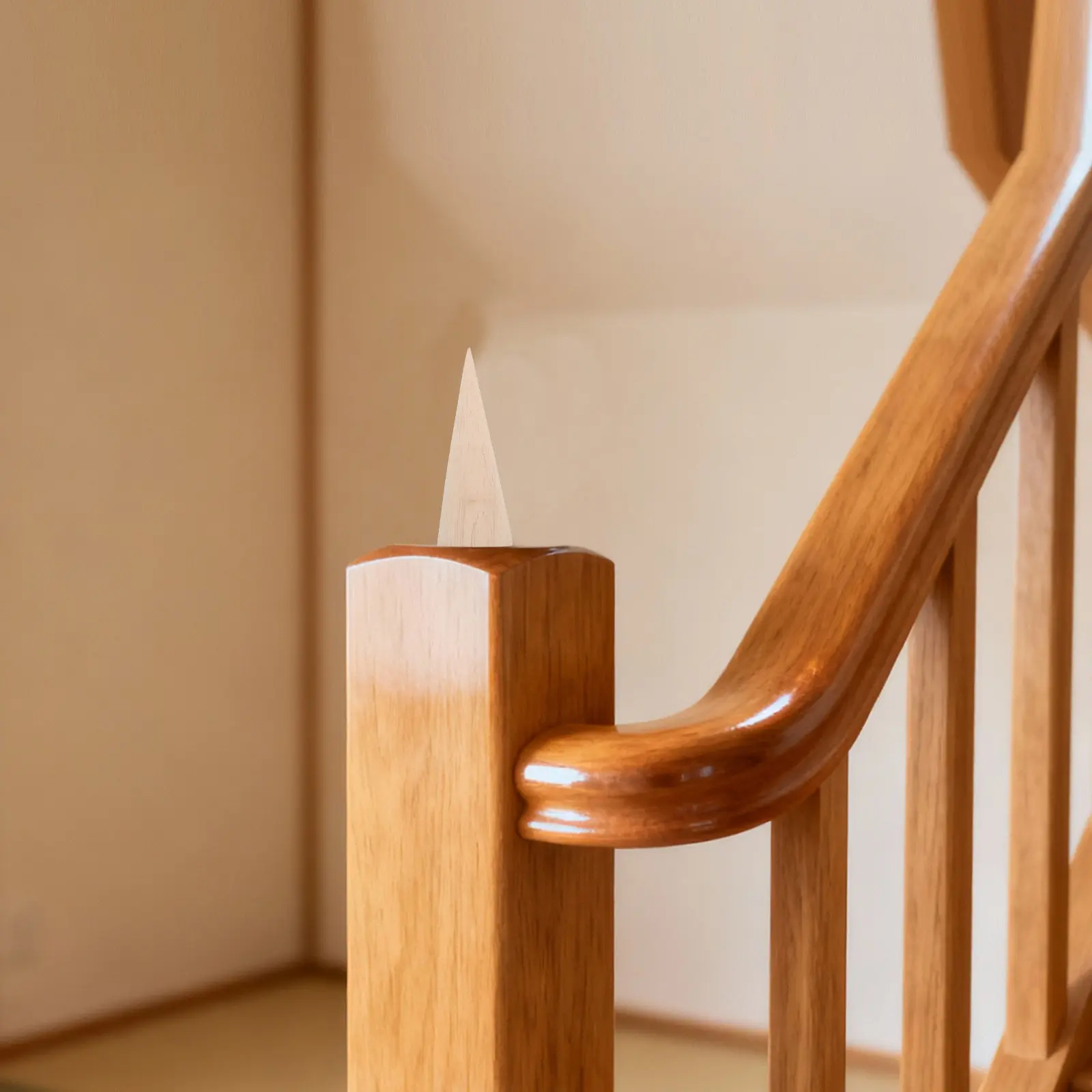 

4Pcs Solid Wood Stair Posts Cone Decorative Balusters Unpainted Wood Banister Post Vintage Style Indoor Railing Pillars