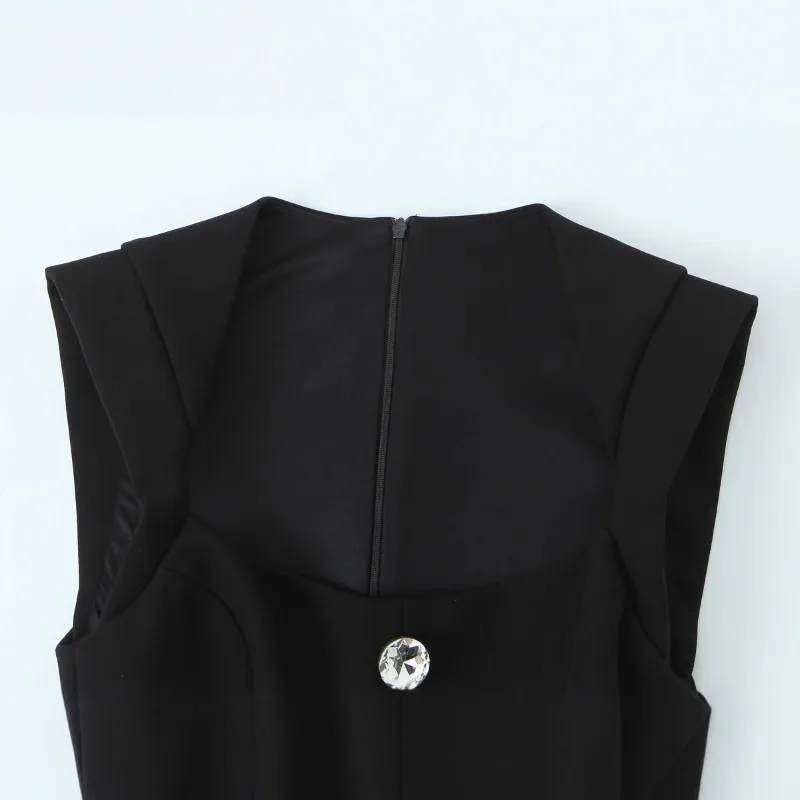 بدلة قفز قصيرة مزخرفة بأزرار مجوهرات نسائية أوروبية وأمريكية جديدة لعام 2025، بدلة قفز غير رسمية للحفلات #3