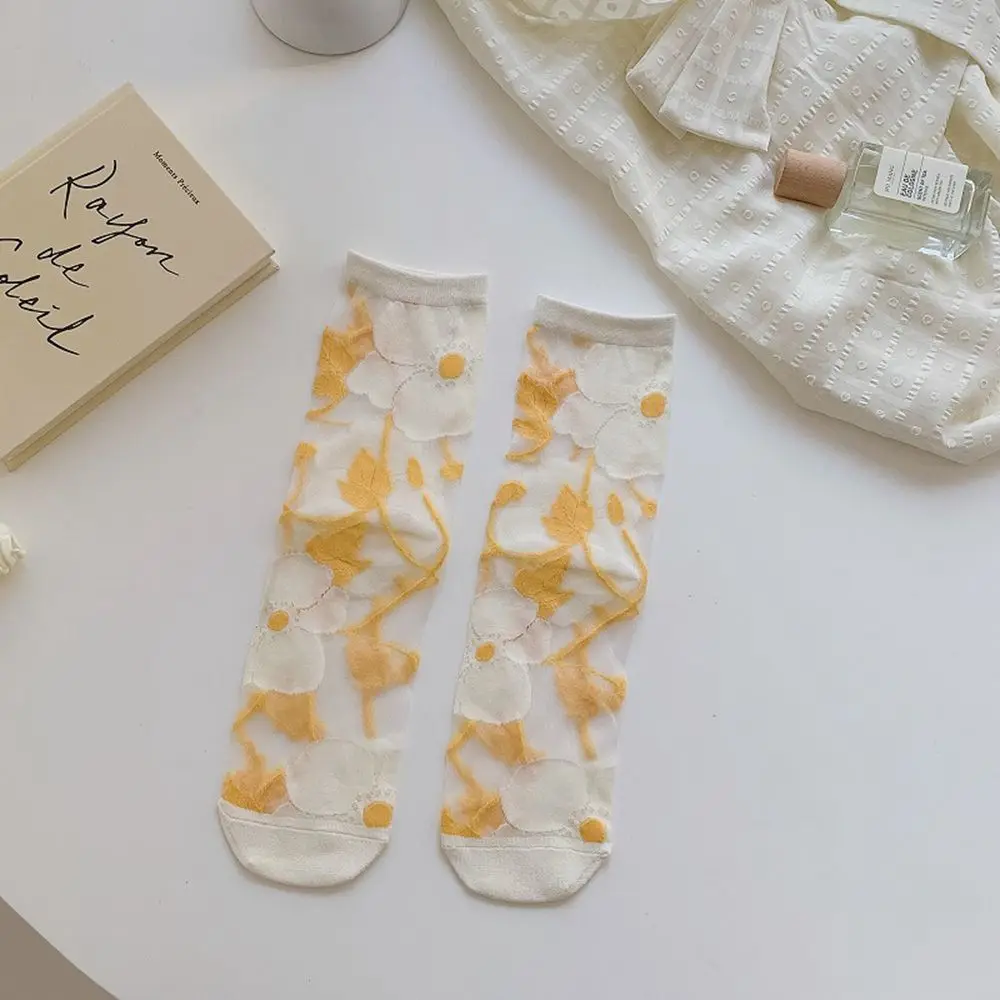 

Sweet Breathable Girls Korean Crystal Silk Socks Summer Middle Tube Socks Floral Hosiery Women's Socks Flower Socks
