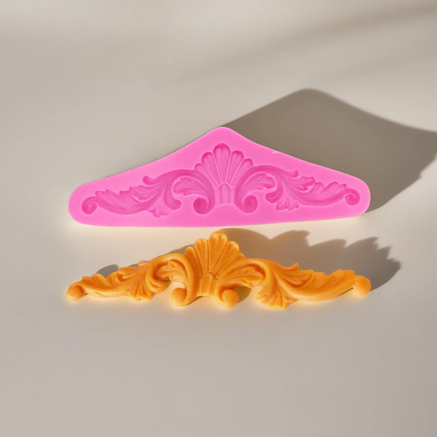 Flower Silicone Mold Baroque Scroll Relief Border Fondant Molds Angel Baby Cake Decorating Tools Candy Chocolate Gumpaste Mould
