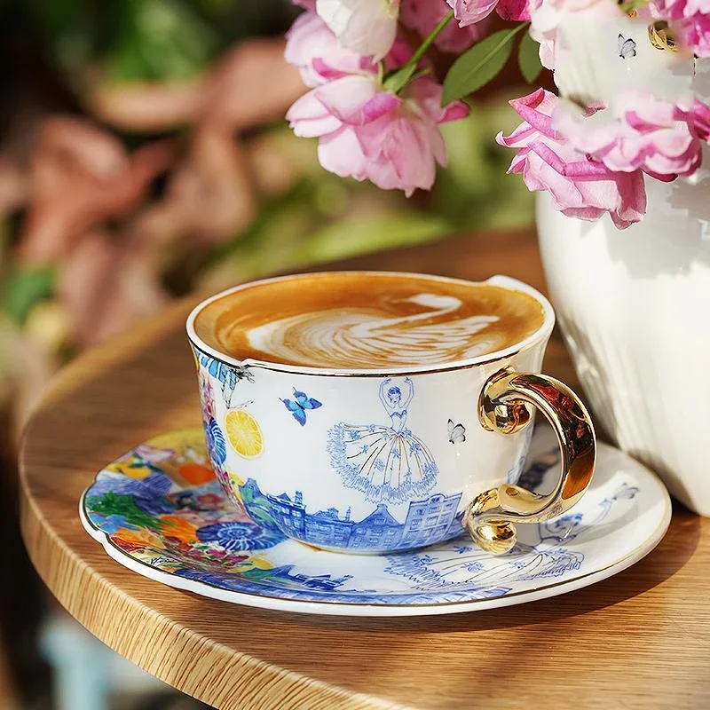 

European Style Coffee Cups Plates Luxurious High-end Ceramic Bone China Coffee Cups Tea Sets Afternoon Tea Cups Home Decoration