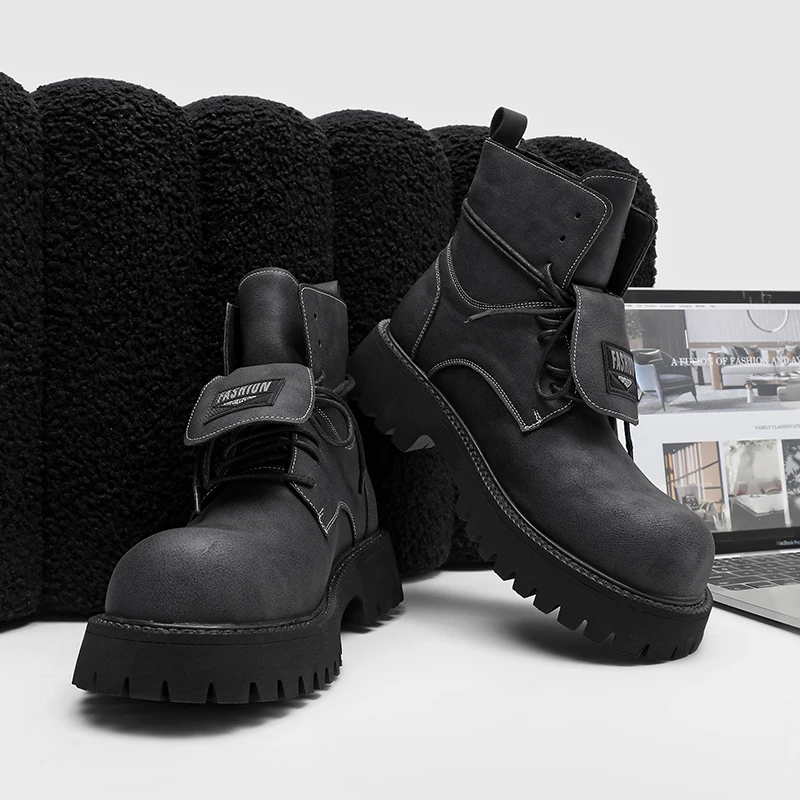 New Autumn Winter Men Hatchback High Top Boots with A Raised Non Slip Round Toe High-end Feel Youthful and Fashionable