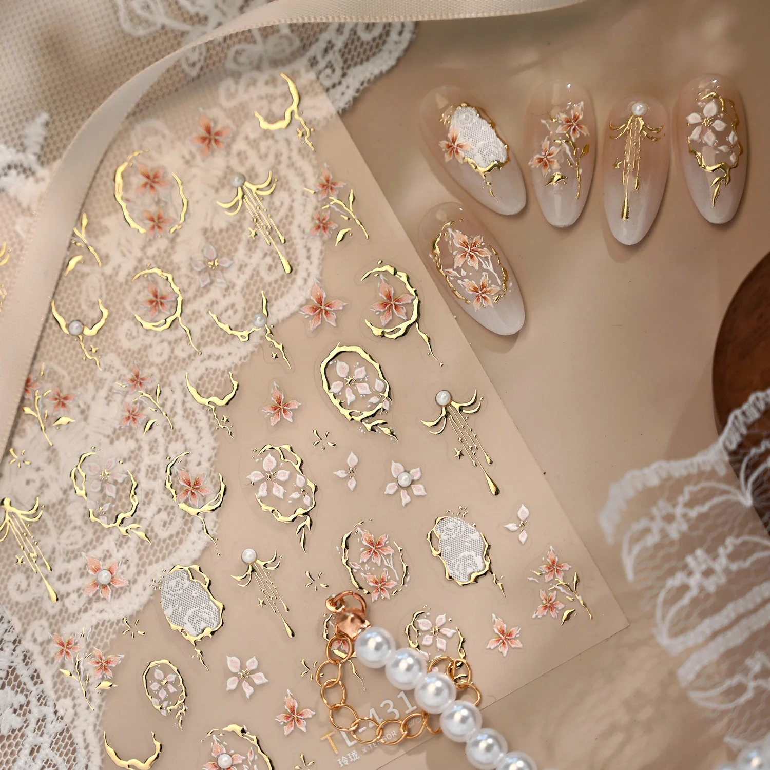 

Ретро-наклейки для ногтей с жемчужными цветами, золотым тиснением, звездами и кисточками, 5D объемные, самоклеящиеся, шикарные 3D-декали для маникюра