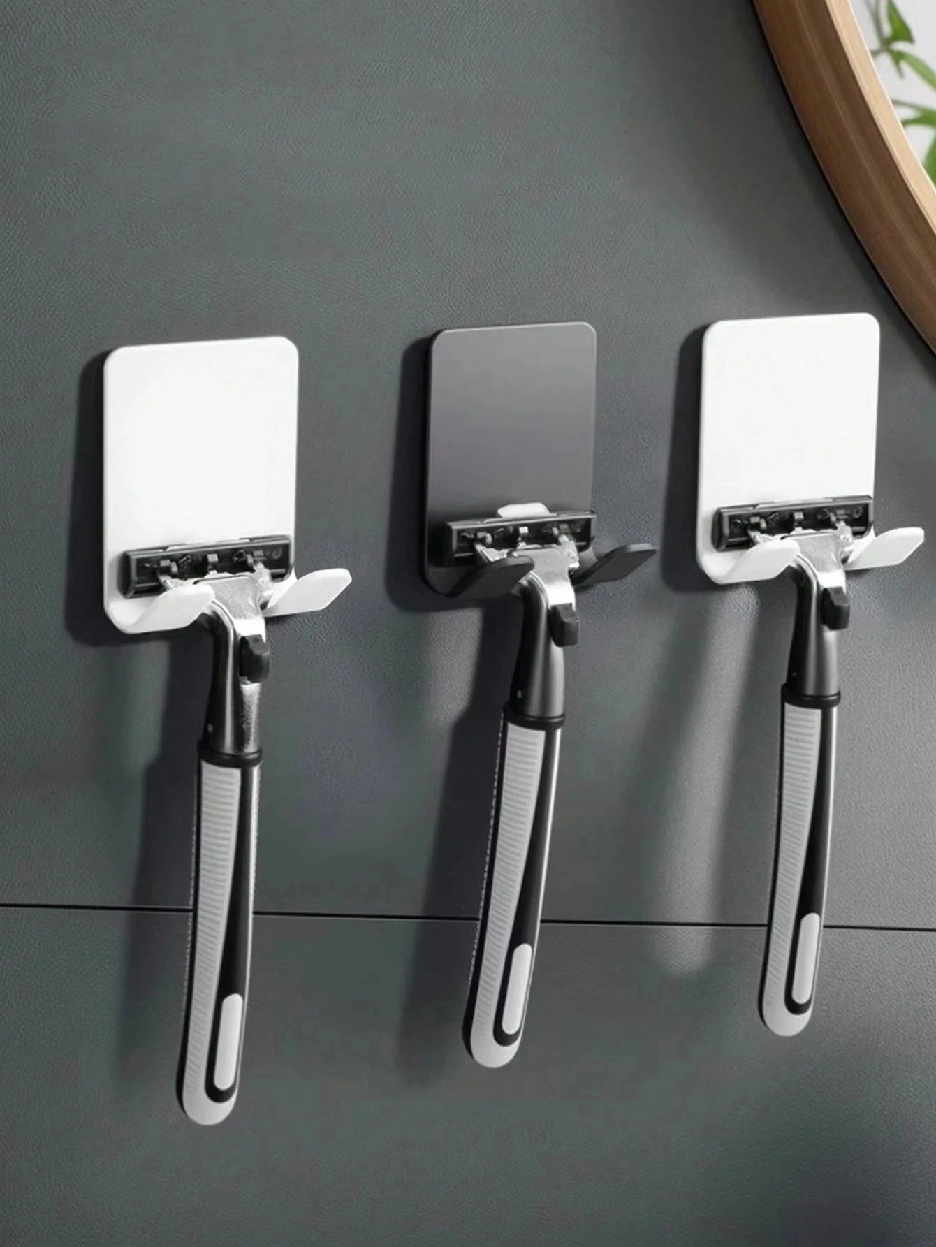 Wall Mounted Adhesive Razor Holder Durable Plastic Shaver Hook Rack No Drilling Self-adhesive Razor Storage Organizer for Shower Bathroom Household Accessories