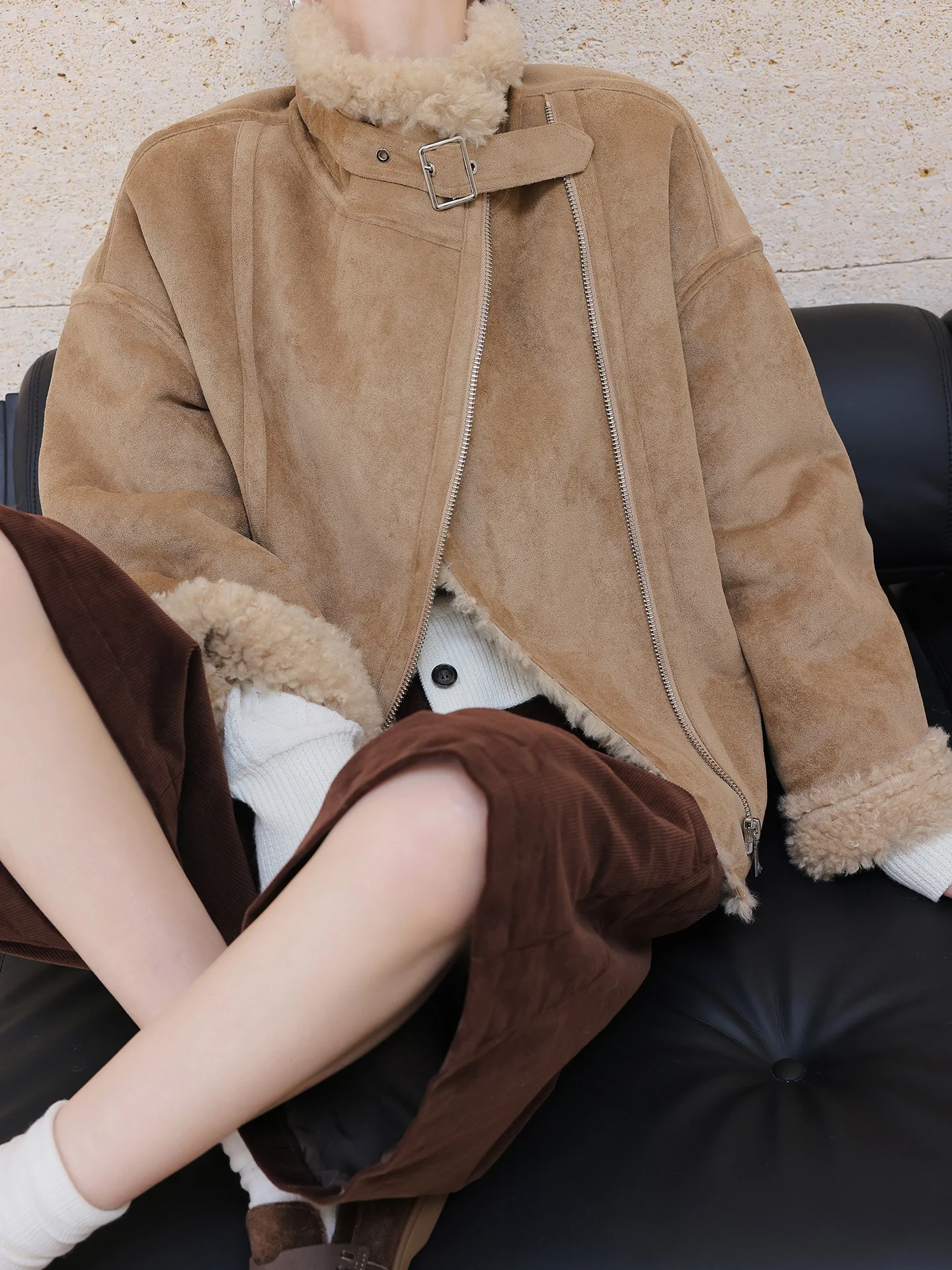 

Женская коричневая кожаная куртка JWUNIQUE с мехом, осенне-зимняя, на молнии, с длинными рукавами