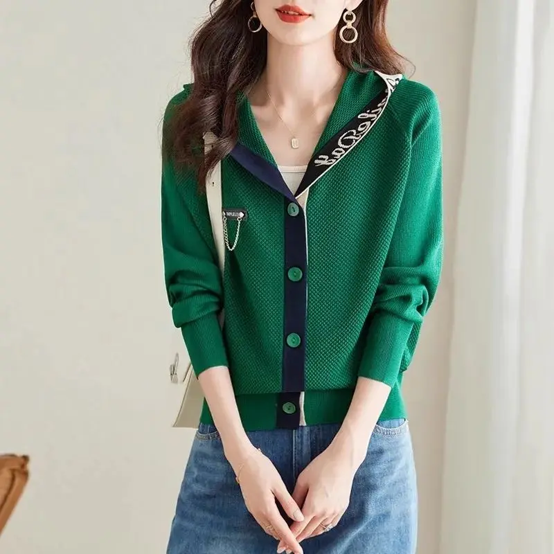 Autumn Coat 2024 New Design Sense Niche Casual Hooded Bat Knitted Cardigan Short Top