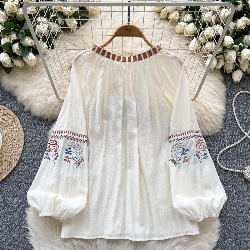 ศิลปะ Retro เย็บปักถักร้อย Lace Up โคมไฟแขนเสื้อผู้หญิงใหม่แฟชั่นหลวมสบายๆ Tops Beach Holiday เสื้อ