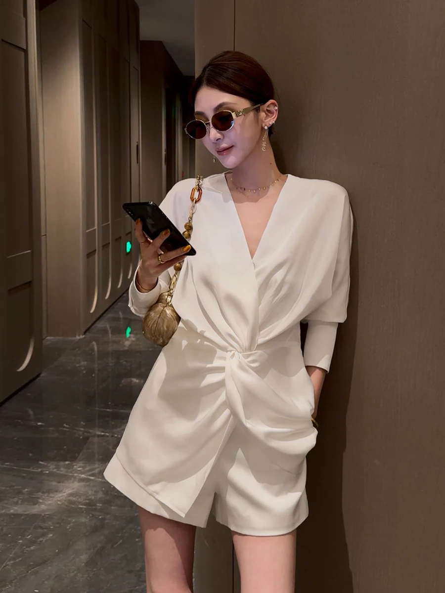 

Spring Summer 2026 Knot Slimming Loose Top Wide Leg Shorts Two Piece Set Women's Fashionable Casual Wear Polyester