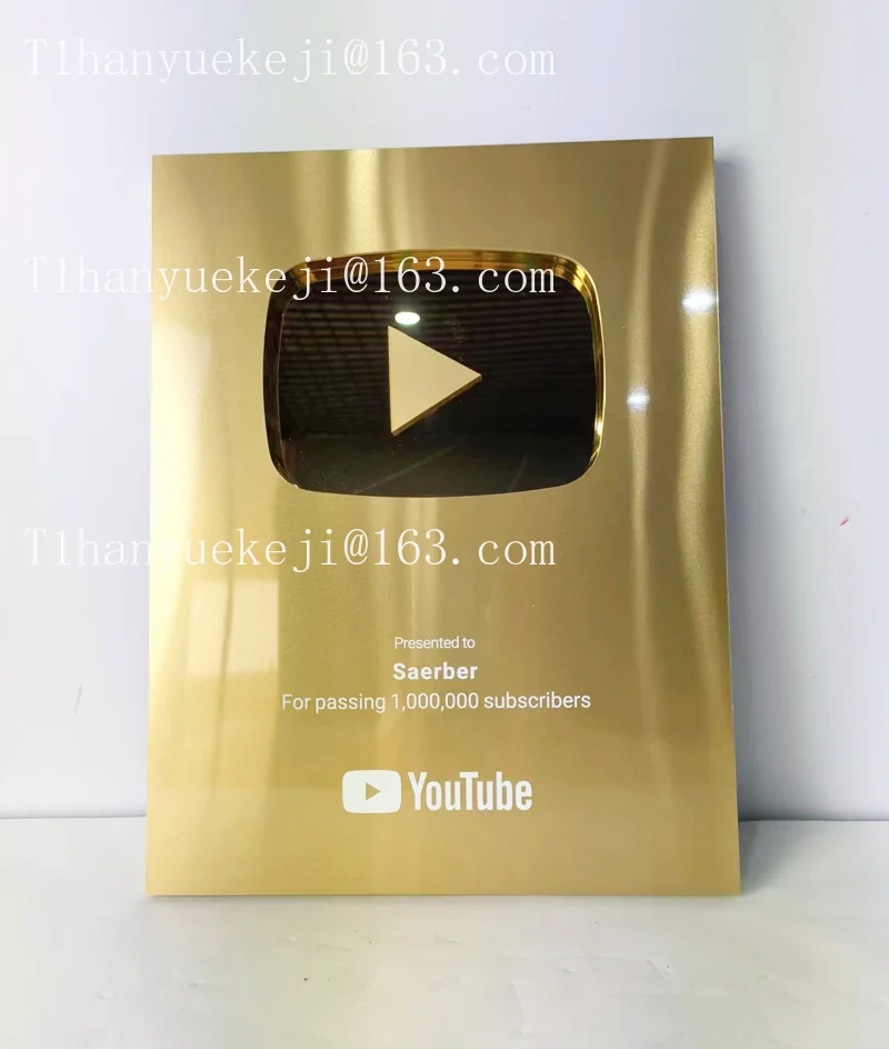 Özelleştirilmiş YouTube Oynat  - Esports Gaming Trophy incelemesi ve fiyatı