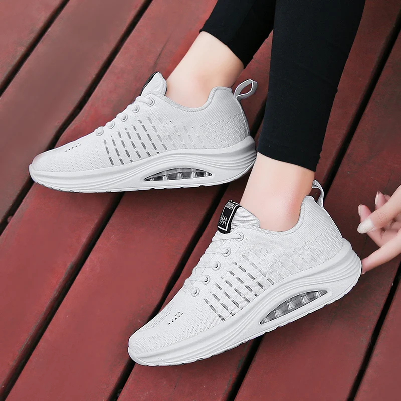 Sneakers Women Walking Shoes  Fashion Air Cushion Thick Bottom Trekking Shoes Breathable Casual Shoe