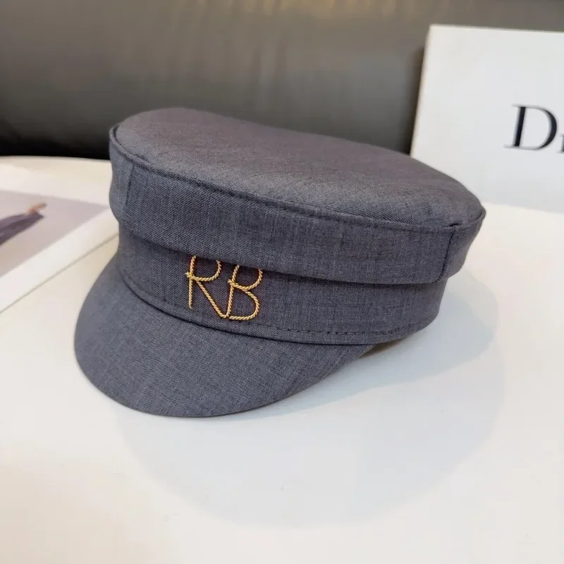 2025 Newest Spring Metal Letter Newsboy Caps Women Flat Caps Brand Desiger Caps for Four Season