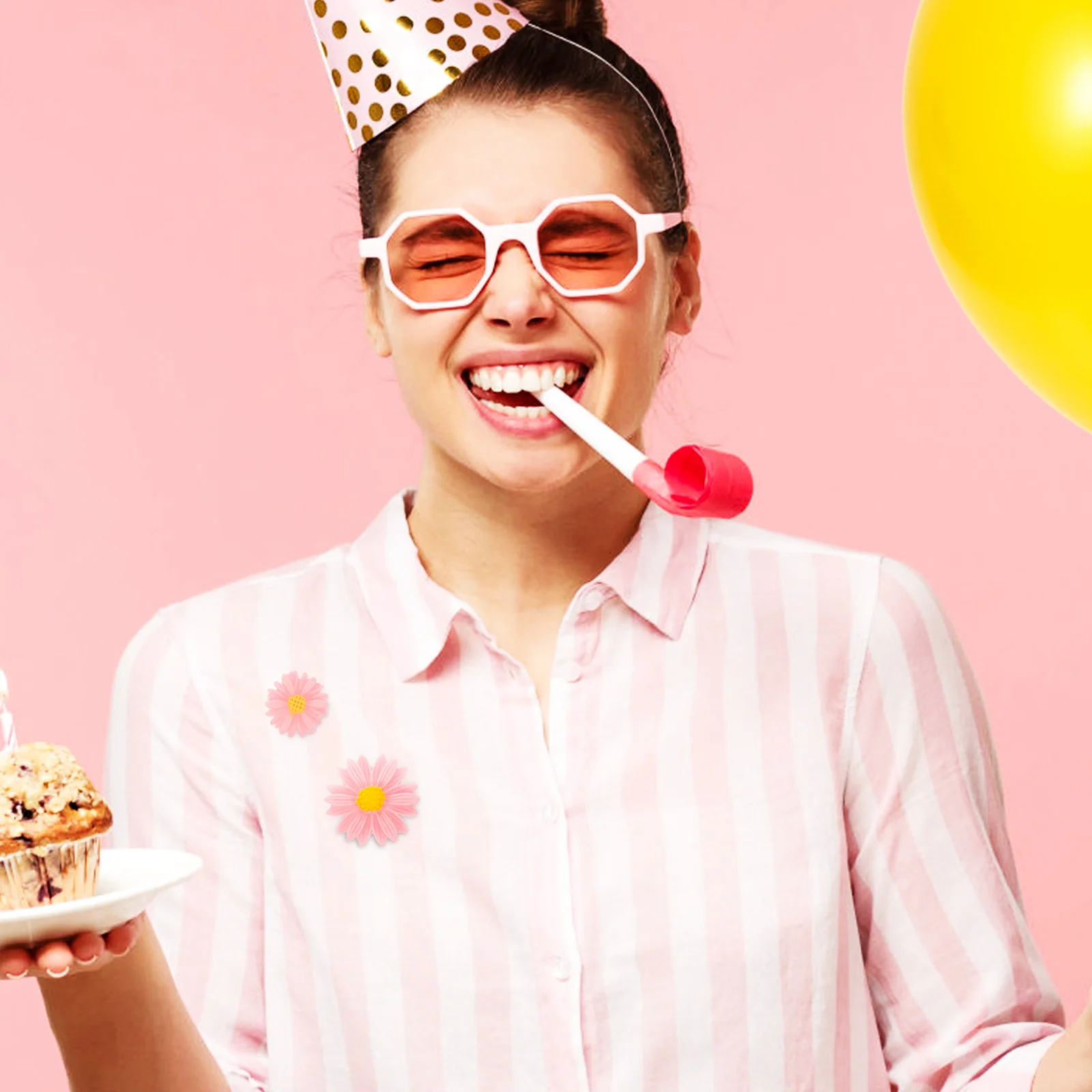 

60Pcs Resin Daisy Charms DIY Hair Clip Phone Case Decoration Craft Supplies Flower Accessories Charms for Jewelry Making