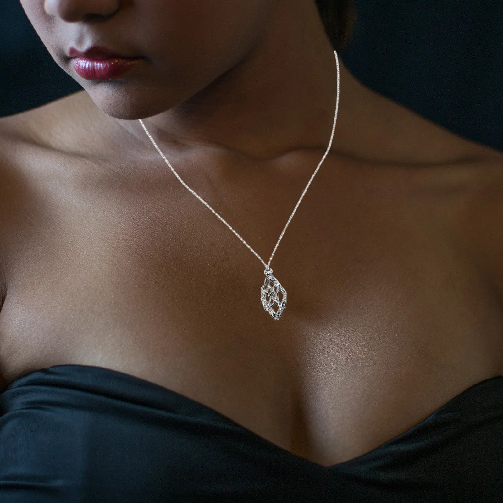 

3Pcs Crystal Cage Necklace Stainless Steel Adjustable Chain Pendant DIY Jewelry Making Kit Unique Design Crystal Necklace Cage