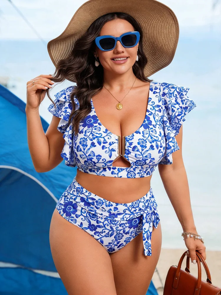 New European and American plus size swimsuit women's blue and white porcelain printed split bikini two-piece swimsuit set